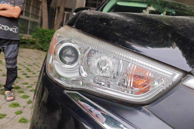 Used Mitsubishi ASX 2016 2.0L CVT Two-Wheel Drive Navigation Edition Right Front Headlight