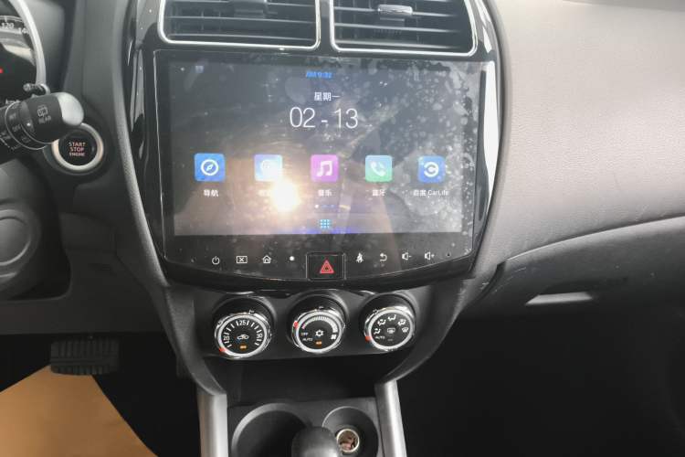 Used Mitsubishi ASX 2016 2.0L CVT Two-Wheel Drive Navigation Edition Audio And AC Panel