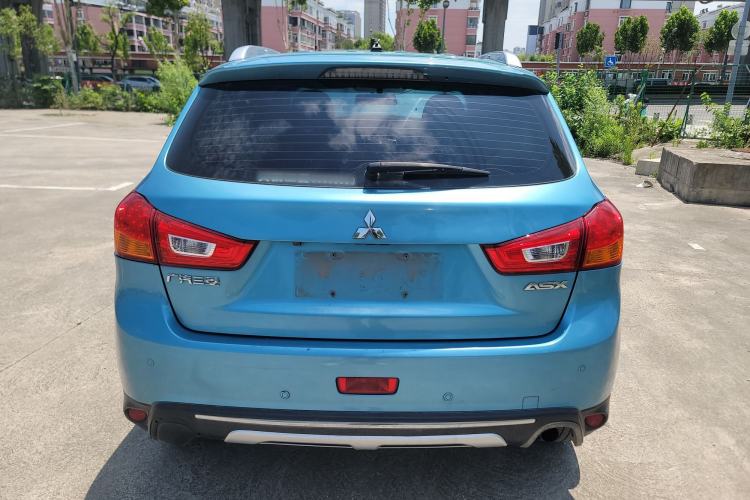 Used Mitsubishi ASX 2016 1.6L Manual Two-Wheel Drive Pioneer Edition Exterior 4
