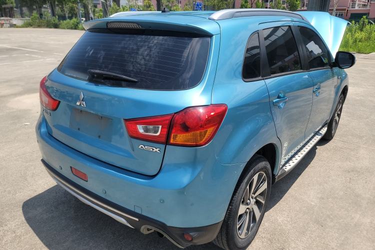 Used Mitsubishi ASX 2016 1.6L Manual Two-Wheel Drive Pioneer Edition Exterior 5