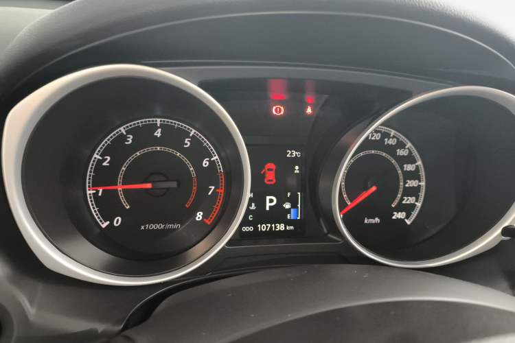 Used Mitsubishi ASX 2016 2.0L CVT Two-Wheel Drive Navigation Edition Instrument Cluster