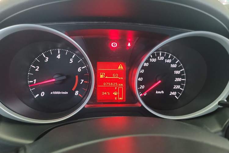 Used Mitsubishi ASX 2016 1.6L Manual Two-Wheel Drive Pioneer Edition Instrument Cluster