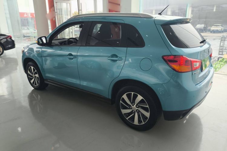 Used Mitsubishi ASX 2016 2.0L CVT Two-Wheel Drive Navigation Edition Left Side