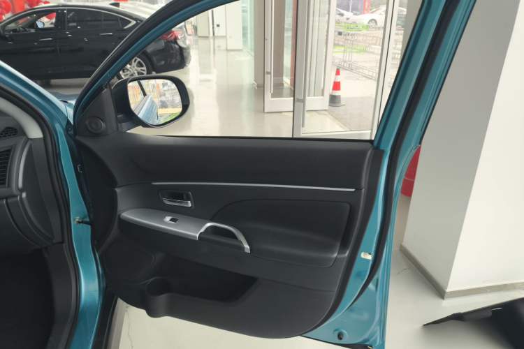 Used Mitsubishi ASX 2016 2.0L CVT Two-Wheel Drive Navigation Edition Right Front Door Interior