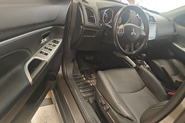 Used Mitsubishi ASX 2016 2.0L CVT Two-Wheel Drive Navigation Edition Driver Seat