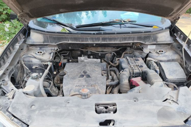 Used Mitsubishi ASX 2016 1.6L Manual Two-Wheel Drive Entry Version Engine Bay