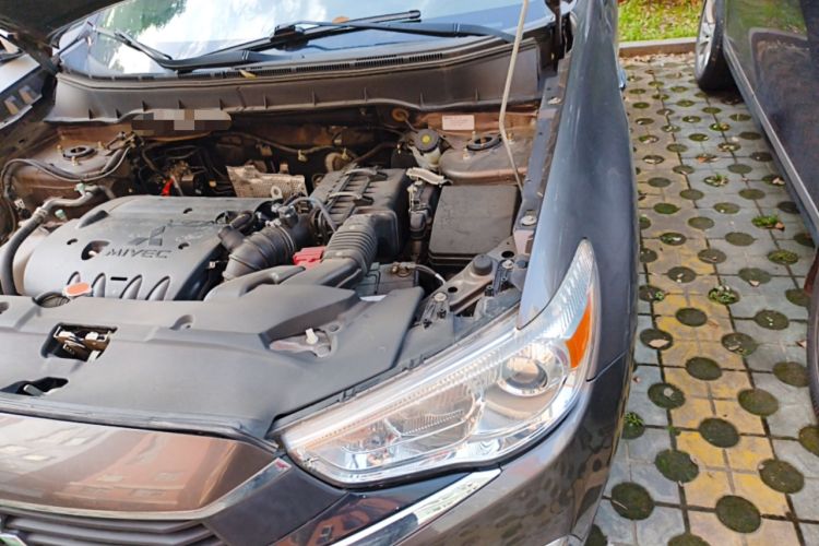 Used Mitsubishi ASX 2016 2.0L CVT Two-Wheel Drive Navigation Edition Engine Bay Left