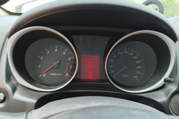 Used Mitsubishi ASX 2016 1.6L Manual Two-Wheel Drive Entry Version Instrument Cluster