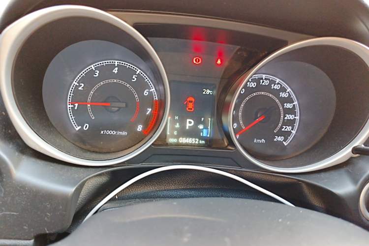 Used Mitsubishi ASX 2016 2.0L CVT Two-Wheel Drive Navigation Edition Instrument Cluster
