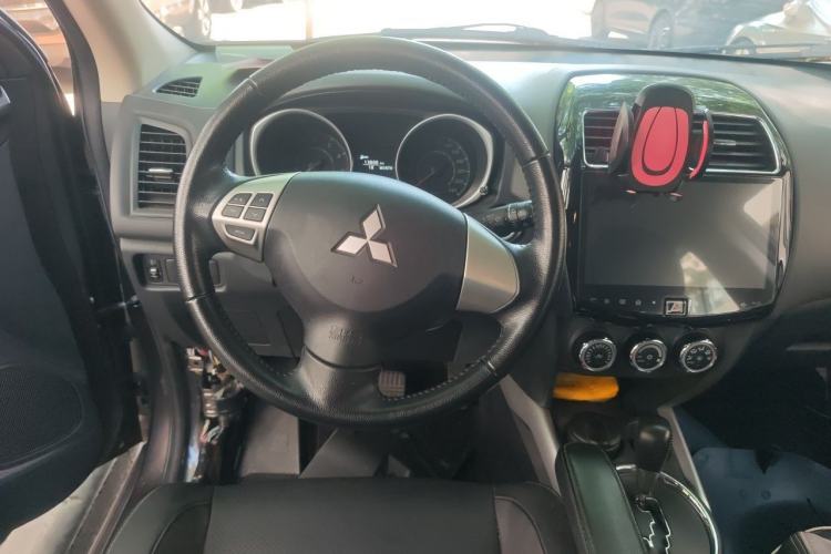 Used Mitsubishi ASX 2016 2.0L CVT Two-Wheel Drive Navigation Edition Steering Wheel