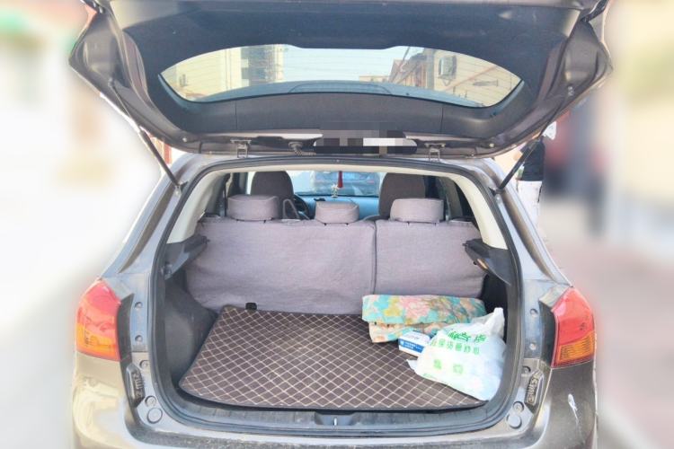 Used Mitsubishi ASX 2016 1.6L Manual Two-Wheel Drive Pioneer Edition Trunk