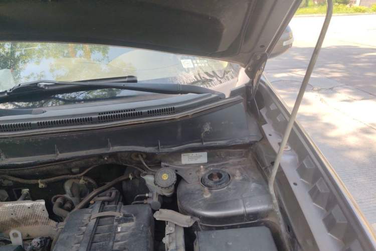 Used Mitsubishi ASX 2016 2.0L CVT Two-Wheel Drive Navigation Edition Engine Bay Left
