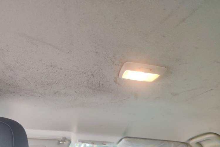 Used Mitsubishi ASX 2016 2.0L CVT Two-Wheel Drive Navigation Edition Headliner