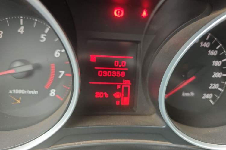 Used Mitsubishi ASX 2016 1.6L Manual Two-Wheel Drive Pioneer Edition Odometer Close Up
