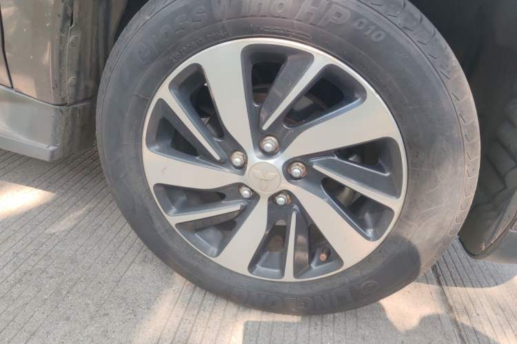 Used Mitsubishi ASX 2016 2.0L CVT Two-Wheel Drive Navigation Edition Right Front Wheel Hub