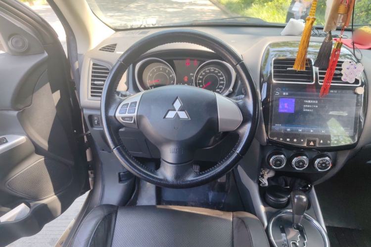 Used Mitsubishi ASX 2016 2.0L CVT Two-Wheel Drive Navigation Edition Steering Wheel