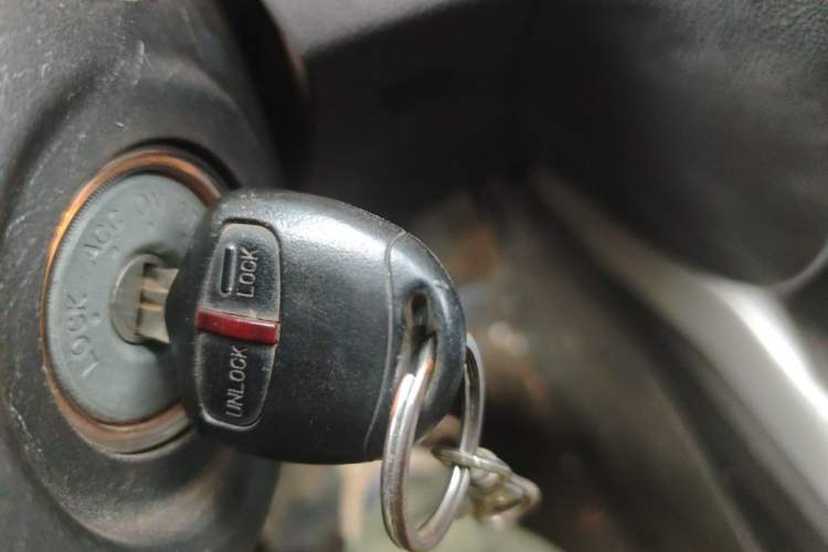 Used Mitsubishi ASX 2016 1.6L Manual Two-Wheel Drive Pioneer Edition Vehicle Key