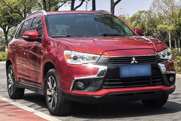Used Mitsubishi ASX 2016 2.0L CVT Two-Wheel Drive Navigation Edition Exterior 2