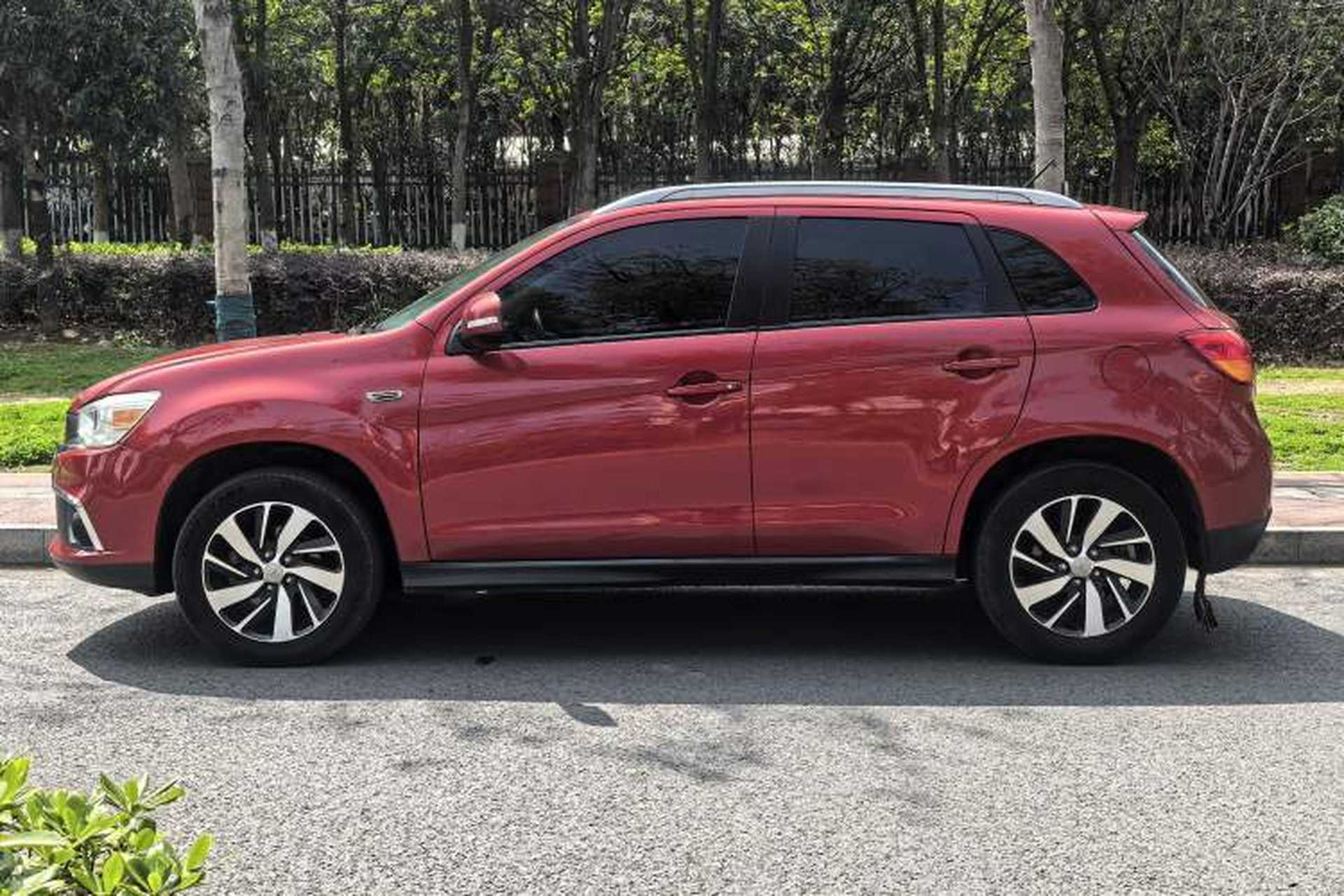 Used Mitsubishi ASX 2016 2.0L CVT Two-Wheel Drive Navigation Edition Exterior 5