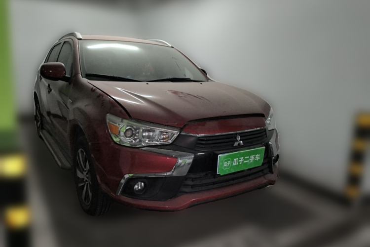 Used Mitsubishi ASX 2016 2.0L CVT Two-Wheel Drive Excellence Edition Front Right 45 Deg