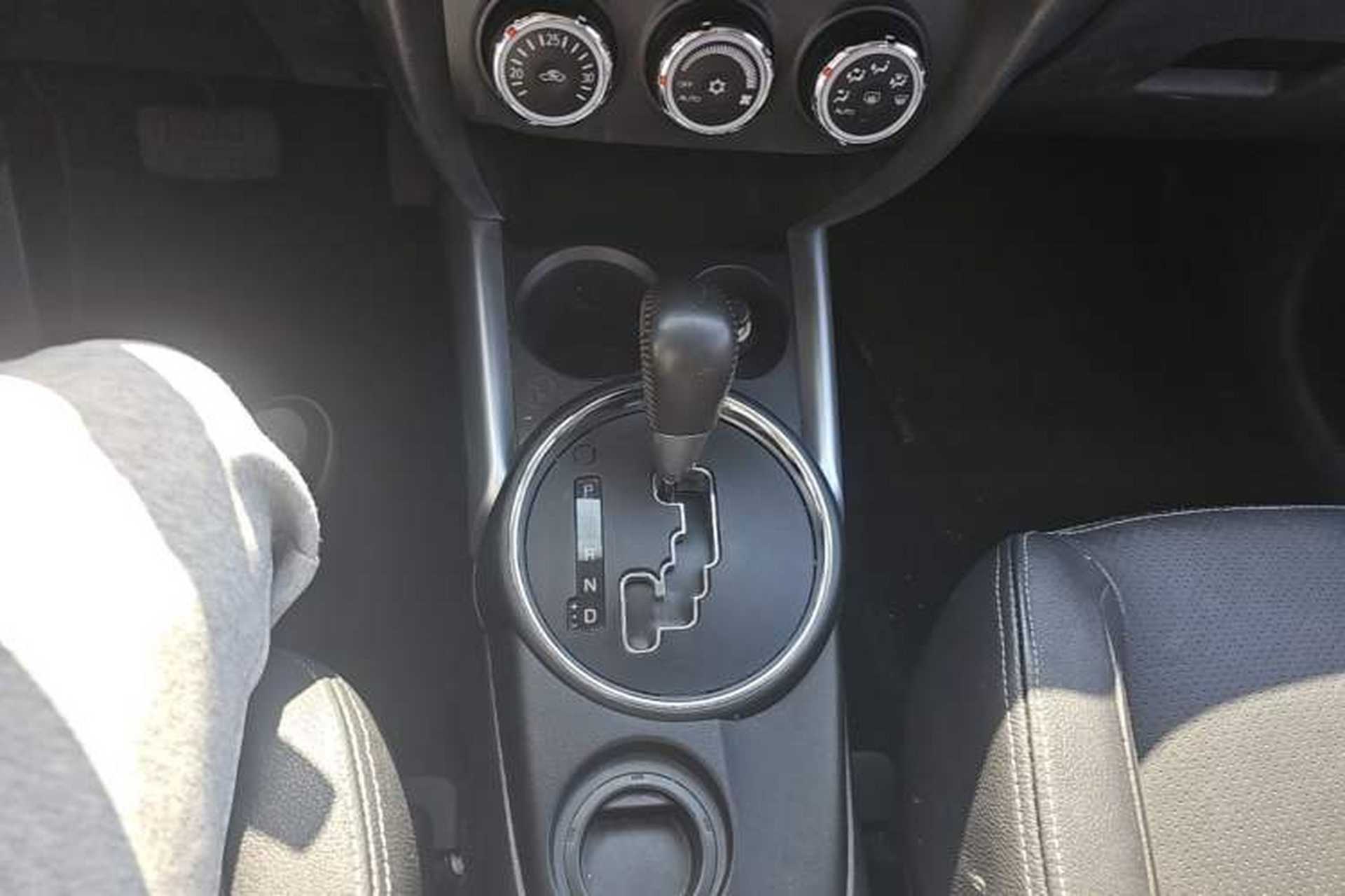 Used Mitsubishi ASX 2016 2.0L CVT Two-Wheel Drive Navigation Edition Gear Lever