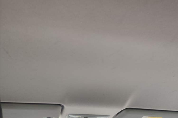Used Mitsubishi ASX 2016 2.0L CVT Two-Wheel Drive Navigation Edition Headliner