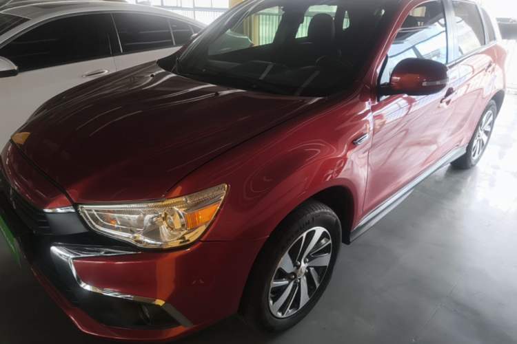 Used Mitsubishi ASX 2016 2.0L CVT Two-Wheel Drive Navigation Edition Guazi used car, China used car export, Used car for sale, Used cars, Cheapest cars for sale