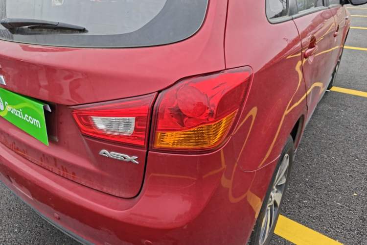 Used Mitsubishi ASX 2016 2.0L CVT Two-Wheel Drive Navigation Edition Right Rear Taillight