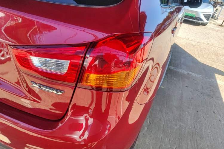 Used Mitsubishi ASX 2016 2.0L CVT Two-Wheel Drive Navigation Edition Right Rear Taillight
