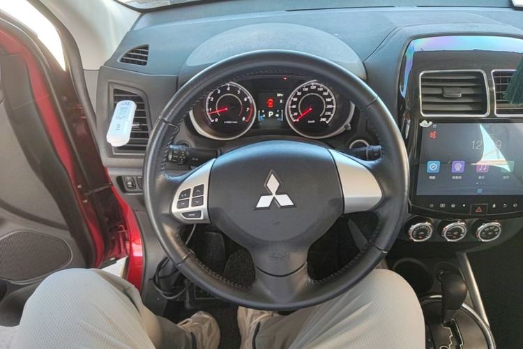 Used Mitsubishi ASX 2016 2.0L CVT Two-Wheel Drive Navigation Edition Steering Wheel