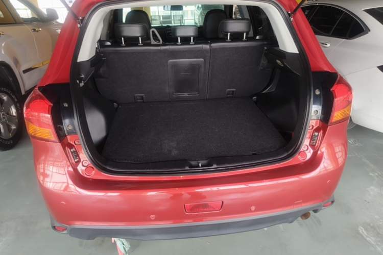 Used Mitsubishi ASX 2016 2.0L CVT Two-Wheel Drive Navigation Edition Trunk