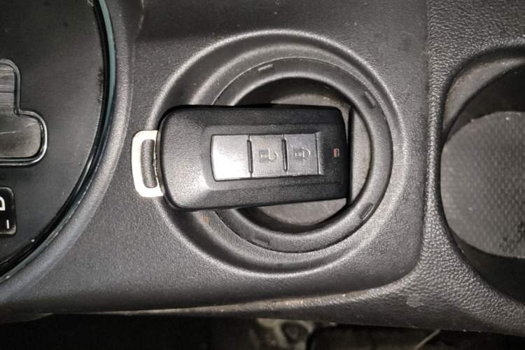 Used Mitsubishi ASX 2016 2.0L CVT Two-Wheel Drive Navigation Edition Vehicle Key