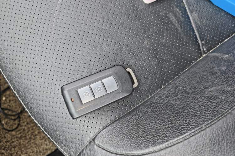 Used Mitsubishi ASX 2016 2.0L CVT Two-Wheel Drive Navigation Edition Vehicle Key