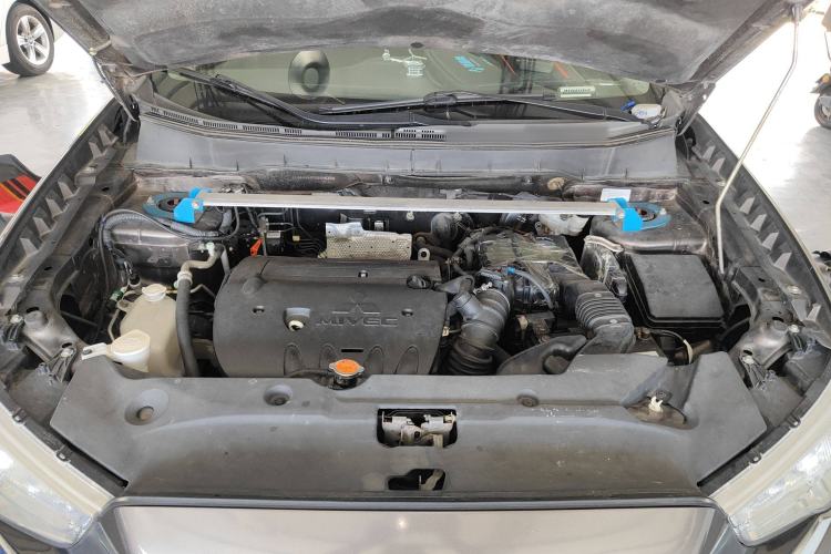 Used Mitsubishi ASX 2016 2.0L CVT Two-Wheel Drive Navigation Edition Engine Bay