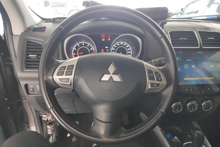 Used Mitsubishi ASX 2016 2.0L CVT Two-Wheel Drive Navigation Edition Steering Wheel