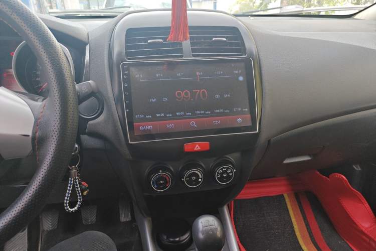 Used Mitsubishi ASX 2016 1.6L Manual Two-Wheel Drive Entry Version Audio And AC Panel