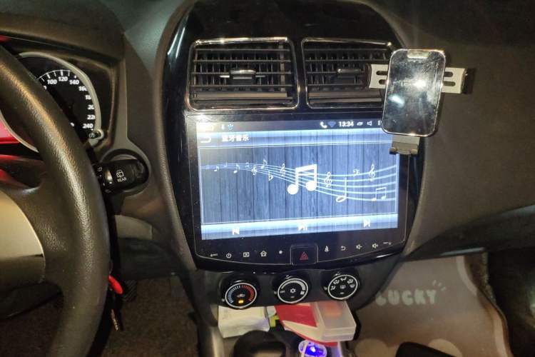 Used Mitsubishi ASX 2016 1.6L Manual Two-Wheel Drive Pioneer Edition Audio And AC Panel