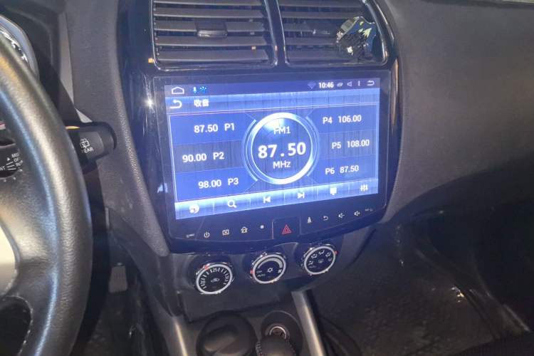Used Mitsubishi ASX 2016 2.0L CVT Two-Wheel Drive Navigation Edition Audio And AC Panel