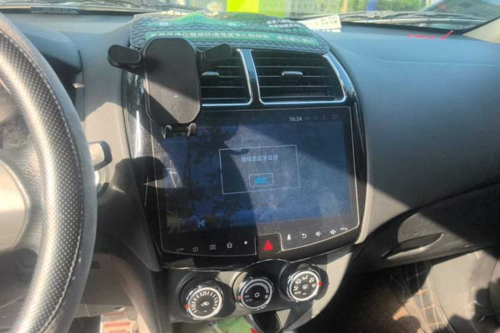 Used Mitsubishi ASX 2016 2.0L CVT Two-Wheel Drive Navigation Edition Audio And AC Panel