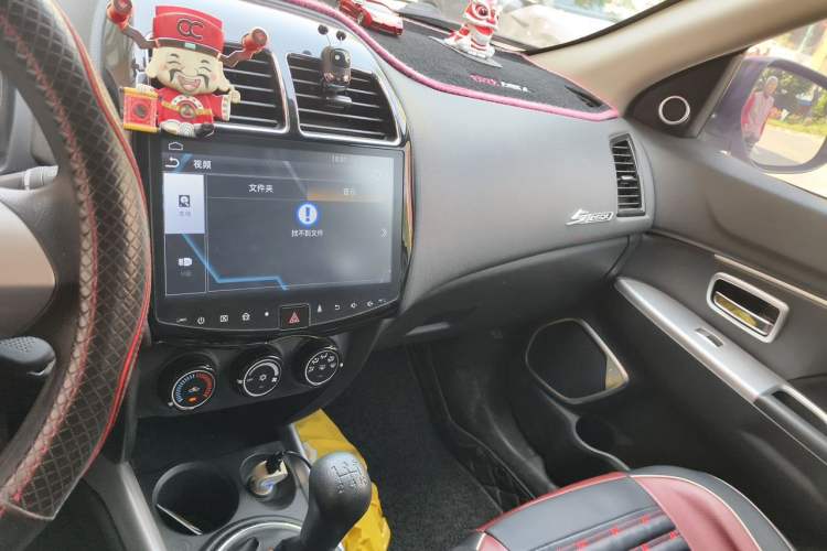 Used Mitsubishi ASX 2016 1.6L Manual Two-Wheel Drive Pioneer Edition Audio And AC Panel