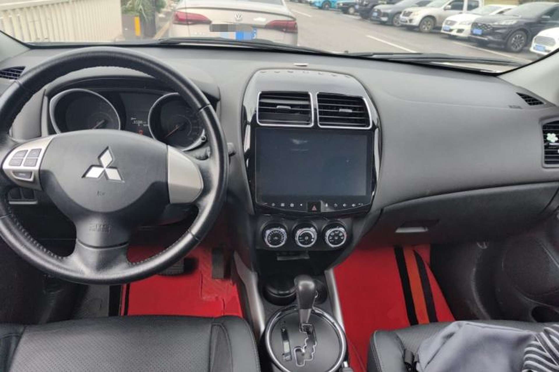 Used Mitsubishi ASX 2016 2.0L CVT Two-Wheel Drive Navigation Edition Center Console