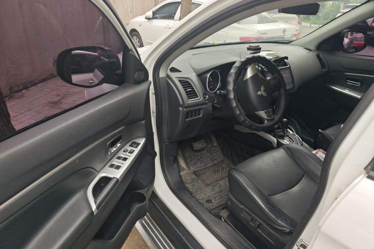 Used Mitsubishi ASX 2016 2.0L CVT Two-Wheel Drive Navigation Edition Driver Seat