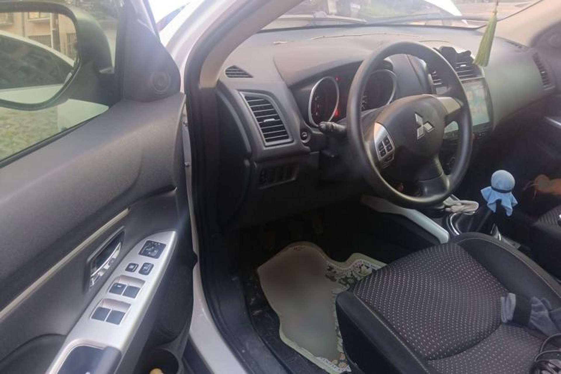 Used Mitsubishi ASX 2016 1.6L Manual Two-Wheel Drive Entry Version Driver Seat