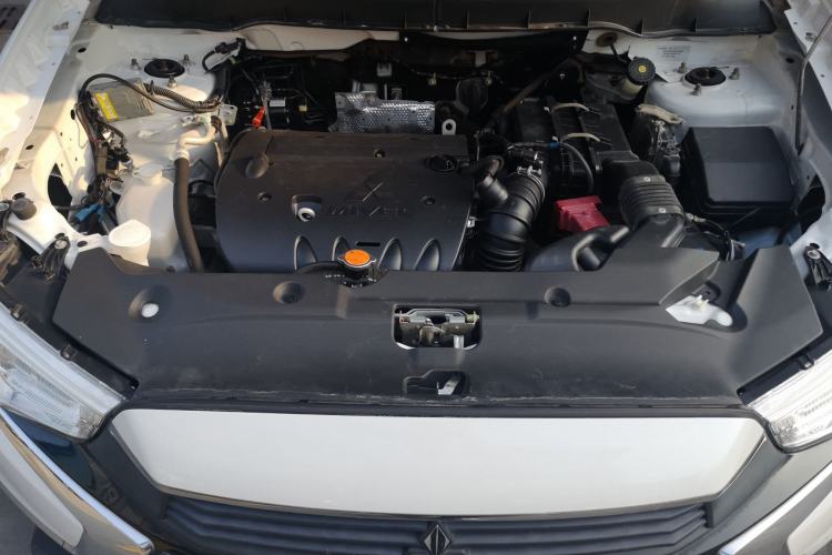 Used Mitsubishi ASX 2016 2.0L CVT Two-Wheel Drive Excellence Edition Engine Bay