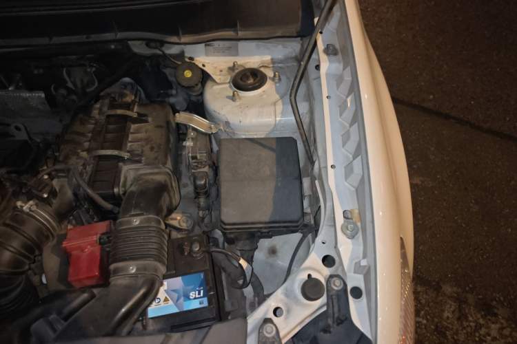 Used Mitsubishi ASX 2016 2.0L CVT Two-Wheel Drive Navigation Edition Engine Bay Left