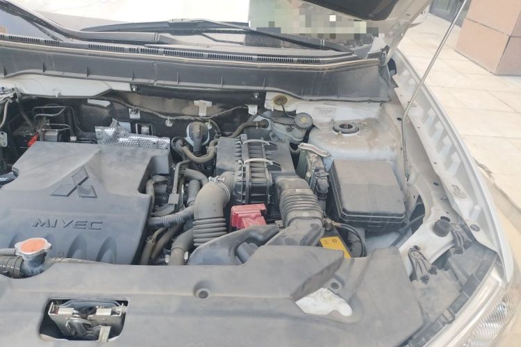 Used Mitsubishi ASX 2016 1.6L Manual Two-Wheel Drive Entry Version Engine Bay Left