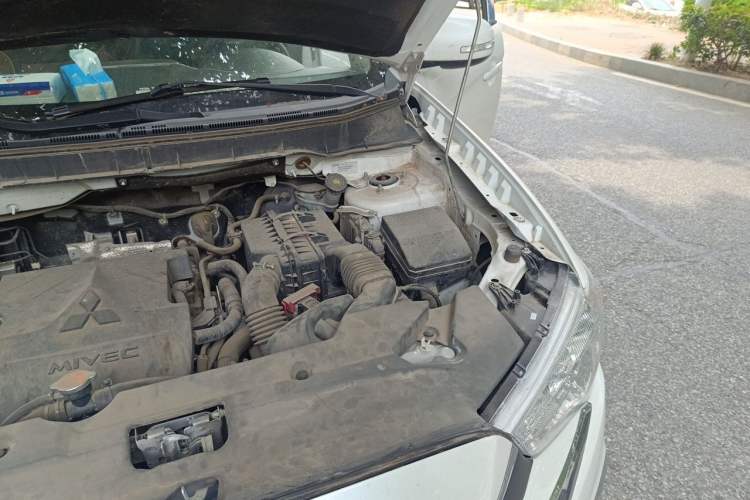 Used Mitsubishi ASX 2016 1.6L Manual Two-Wheel Drive Pioneer Edition Engine Bay Left
