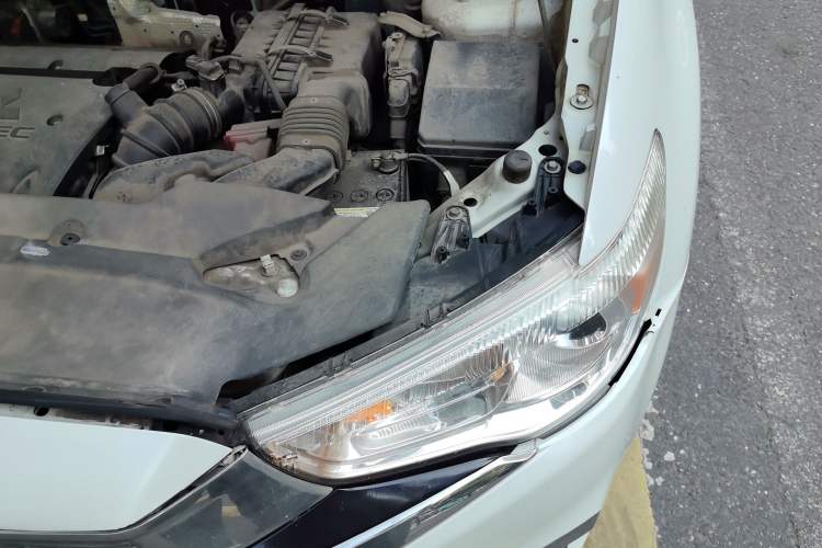 Used Mitsubishi ASX 2016 2.0L CVT Two-Wheel Drive Excellence Edition Engine Bay Left