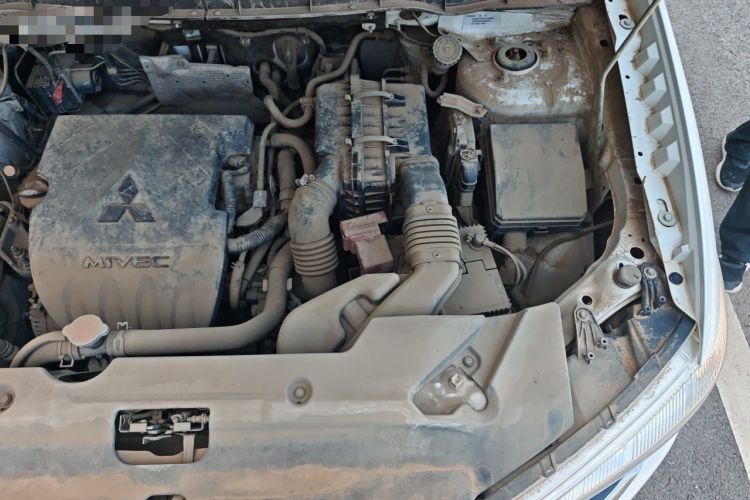 Used Mitsubishi ASX 2016 1.6L Manual Two-Wheel Drive Entry Version Engine Bay Left