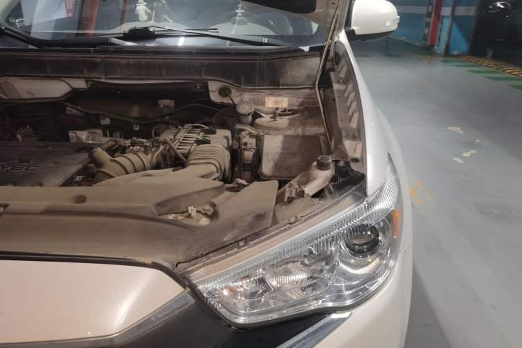 Used Mitsubishi ASX 2016 2.0L CVT Two-Wheel Drive Navigation Edition Engine Bay Left